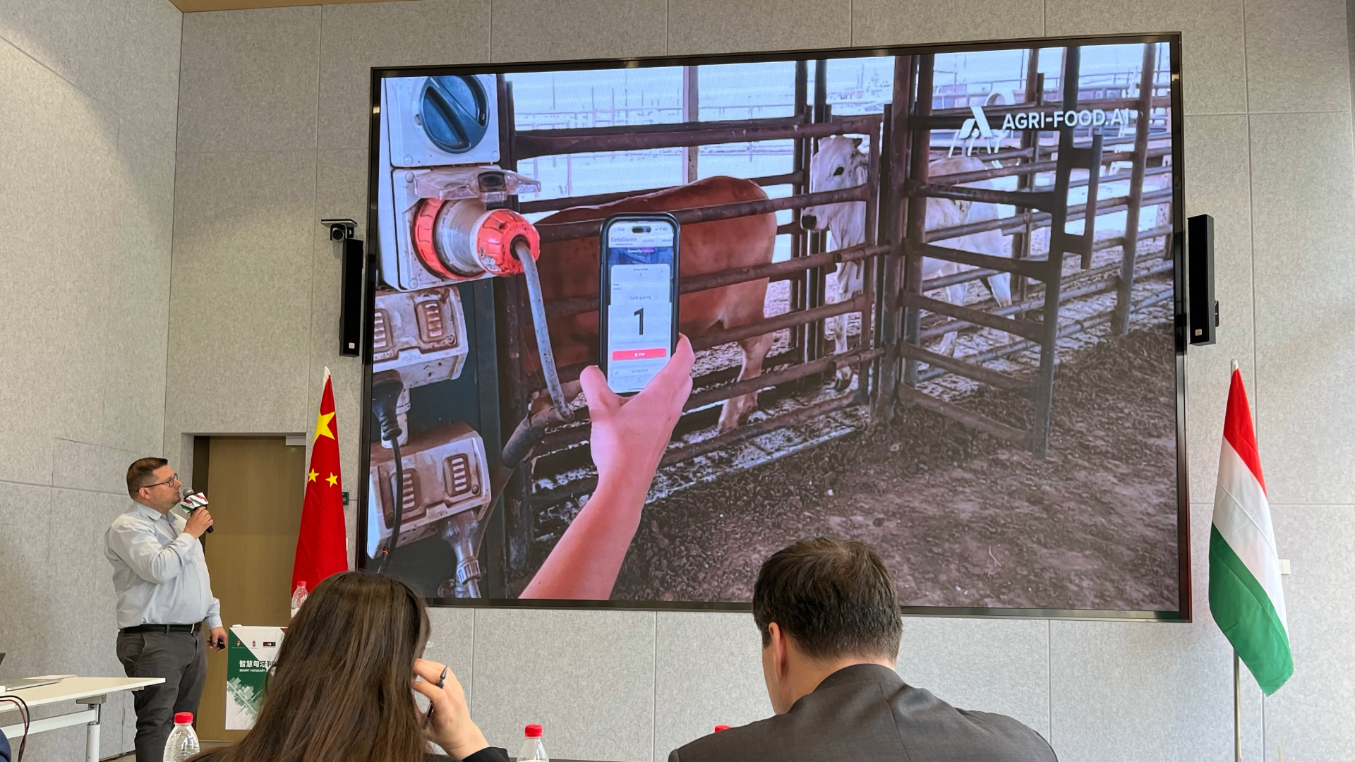 AGRI-FOOD.AI
Smart Hungary Roadshow
Agricultural Technology Projects
Hungarian Innovation
China-Hungary Cooperation
Artificial Intelligence in Agriculture
Smart Livestock Solutions
Freshland Health Products
Sino-Hungarian Technology Exchange
CEEC Industrial Cooperation Park